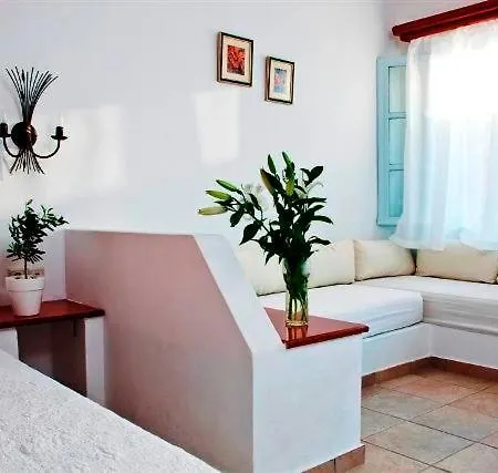 Pirgos Stelida Hotel